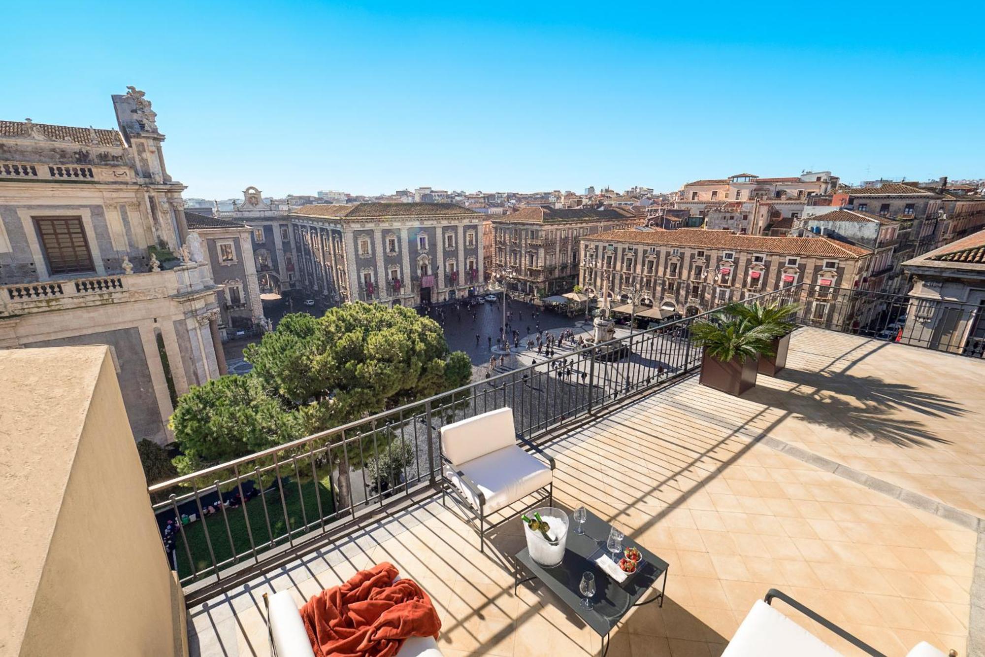 Penthouse Duomo Apartment Catania Luaran gambar